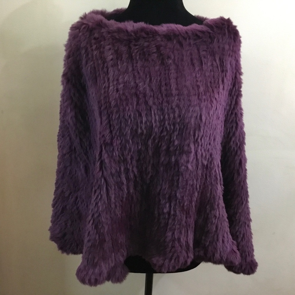 NWT Bernardo super soft fur poncho cape